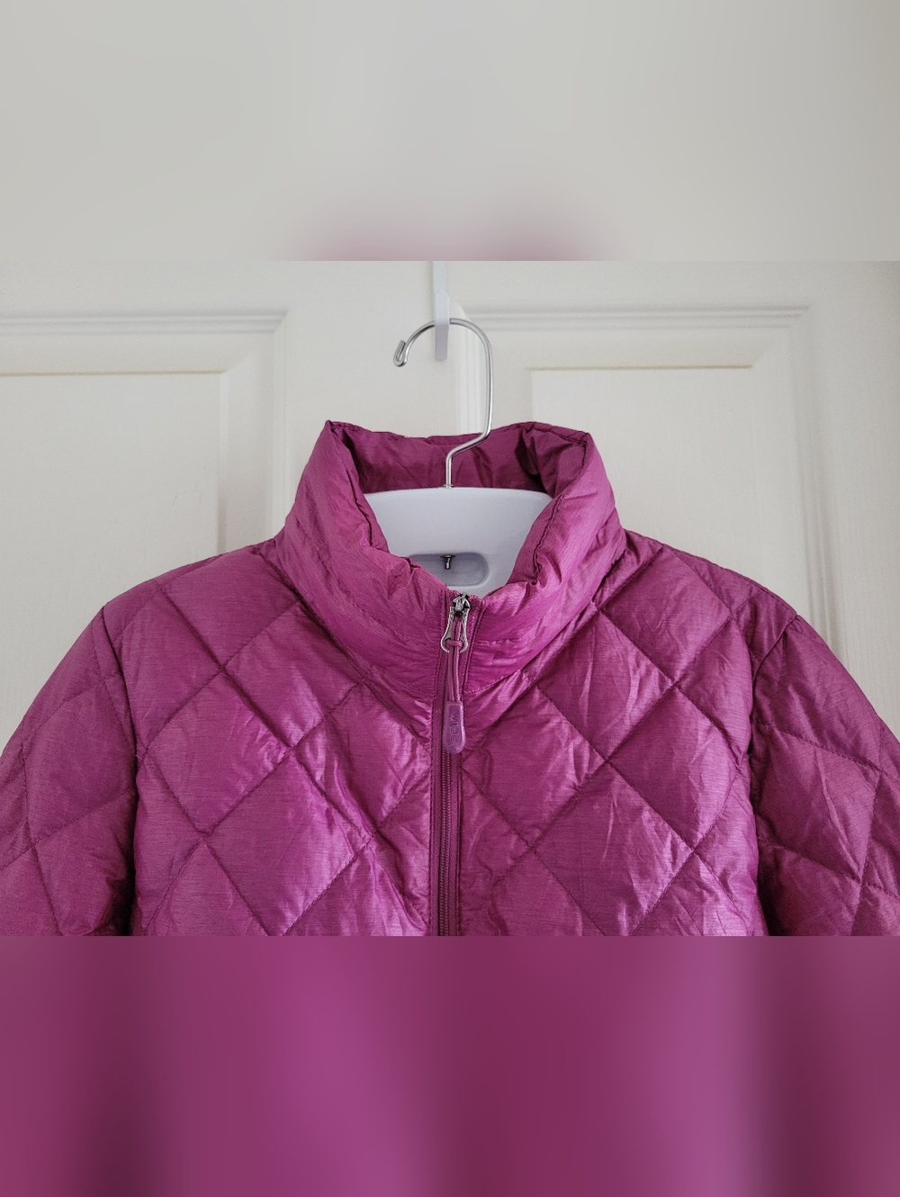 32 Degrees | HEAT Cute Fuchsia Lightweight Quilted Puffer Jacket (SIZE XS) - Picture 11 of 12